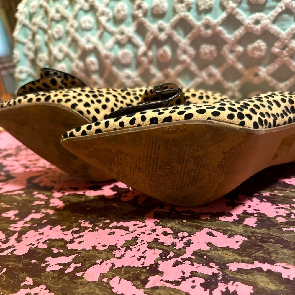 PIERRE DUMAS Leopard Bow silver heels sz 8 - Picture 9 of 12